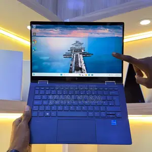 New Laptop HP Dragonfly G2 16GB Intel Core i5 SSD 256GB