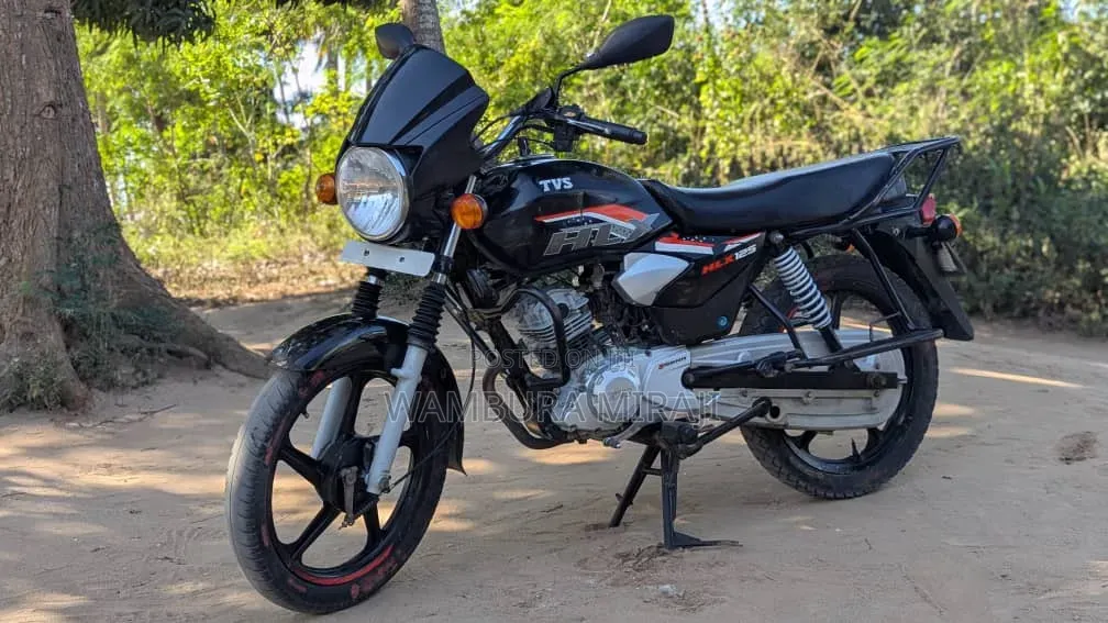 New TVS HLX 125 2026 Black