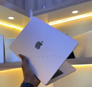 New Laptop Apple MacBook Air 2022 M2 8GB Apple M2 SSD 256GB
