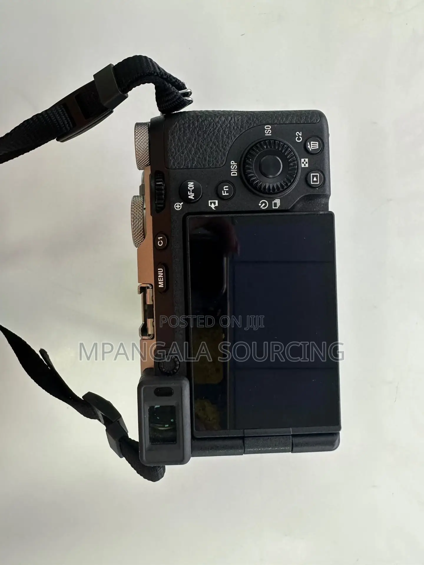 Sony 7CM2 With the FE 2.8/24-50 G Lens.