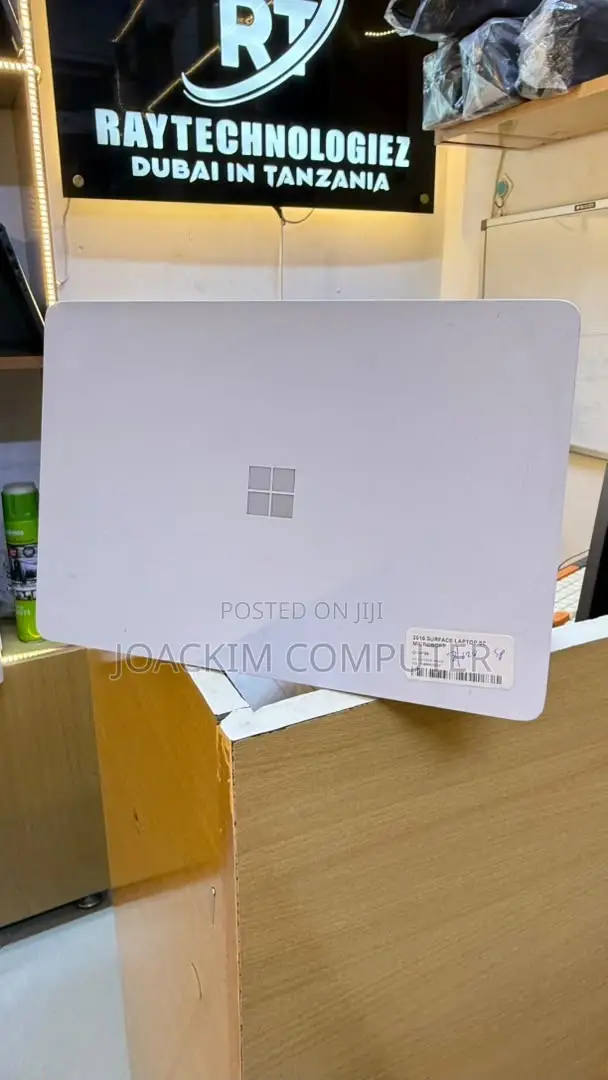 Laptop Microsoft Surface Laptop SE 8GB Intel Celeron eMMC 128GB