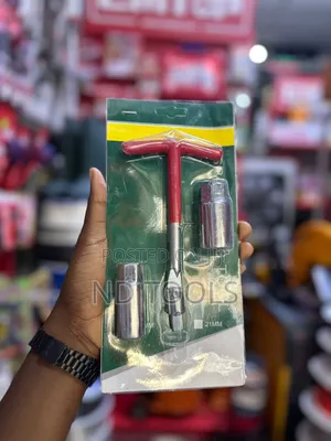 Spark Plug Socket Tool / T-Handle Spark Plug Socket