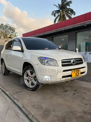 Toyota RAV4 2.4 2008 Pearl