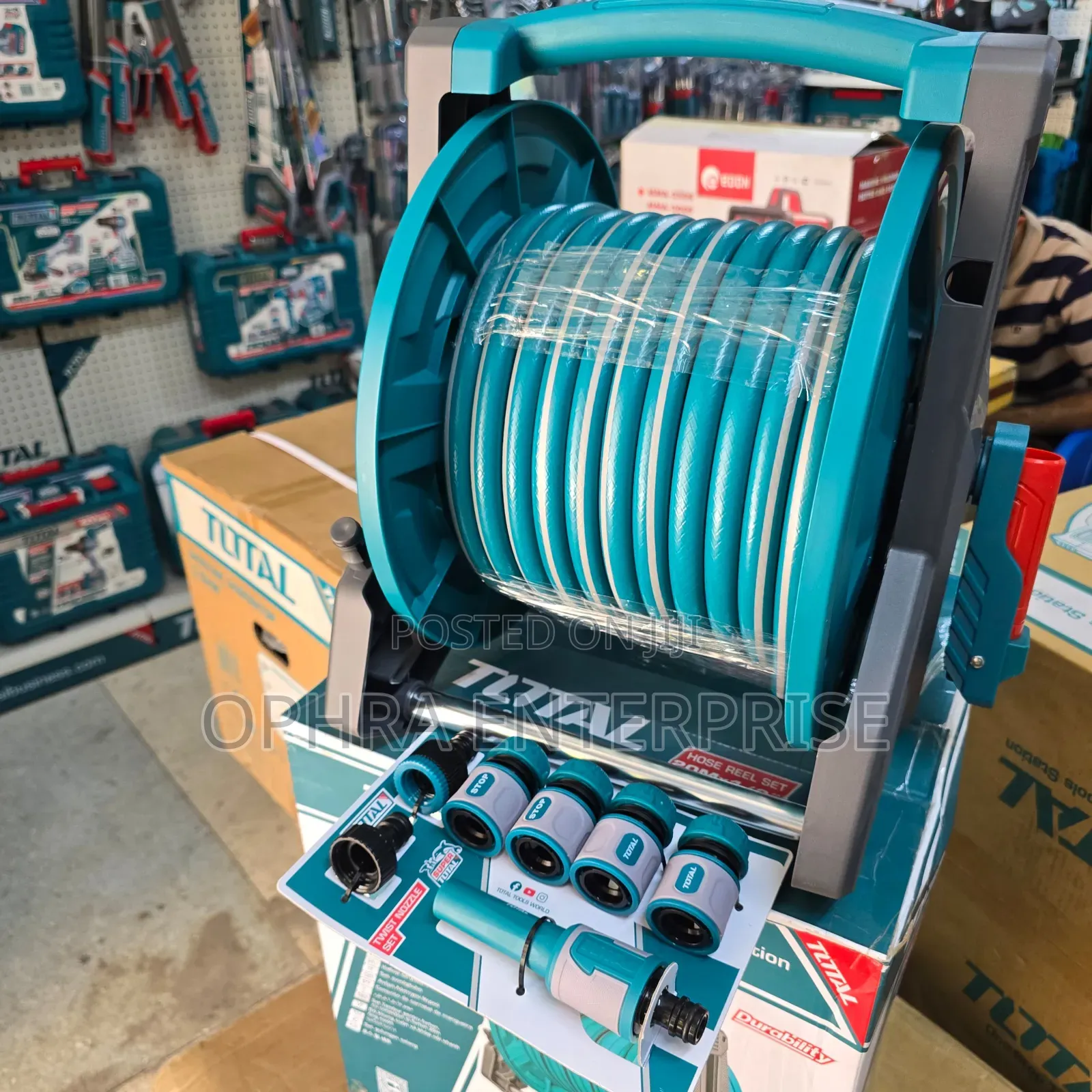 TOTAL Hose Reel Set – 20 M × 1/2"