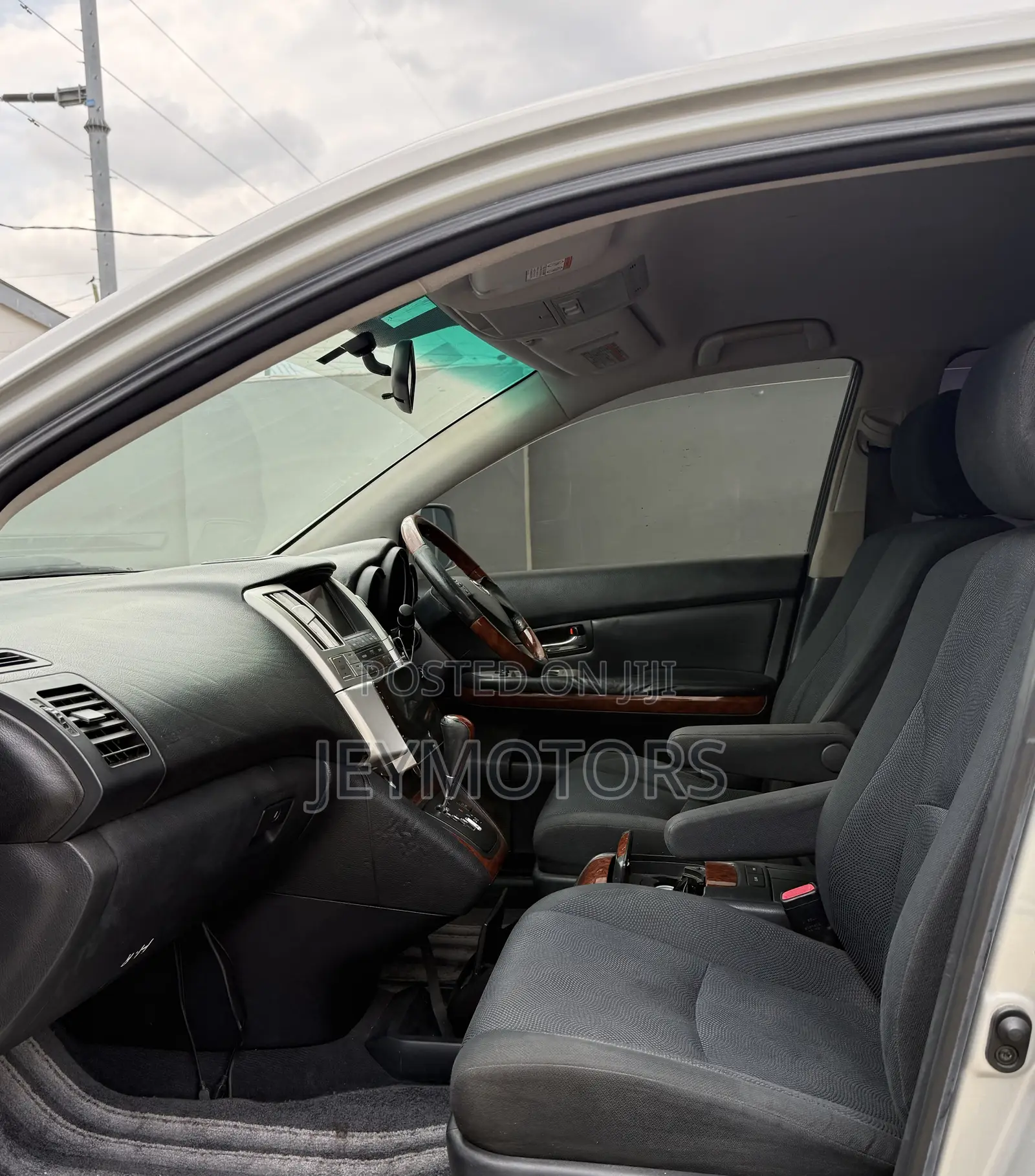 Toyota Harrier 2004 Silver