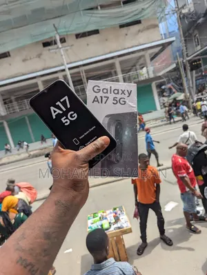 New Samsung Galaxy A17 5G 256 GB