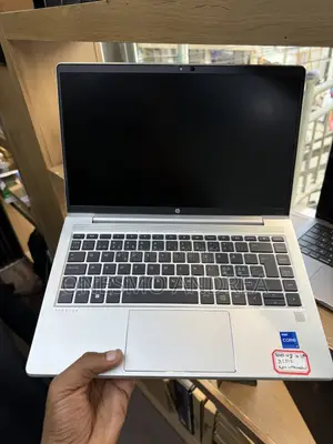 Laptop HP ProBook 440 G8 8GB Intel Core i7 SSD 512GB