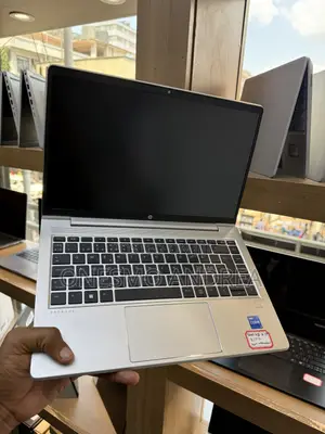 Laptop HP ProBook 440 G8 8GB Intel Core i7 SSD 512GB