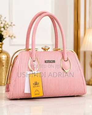 premium Ladies Handbagprice: 50,000/= Tu!