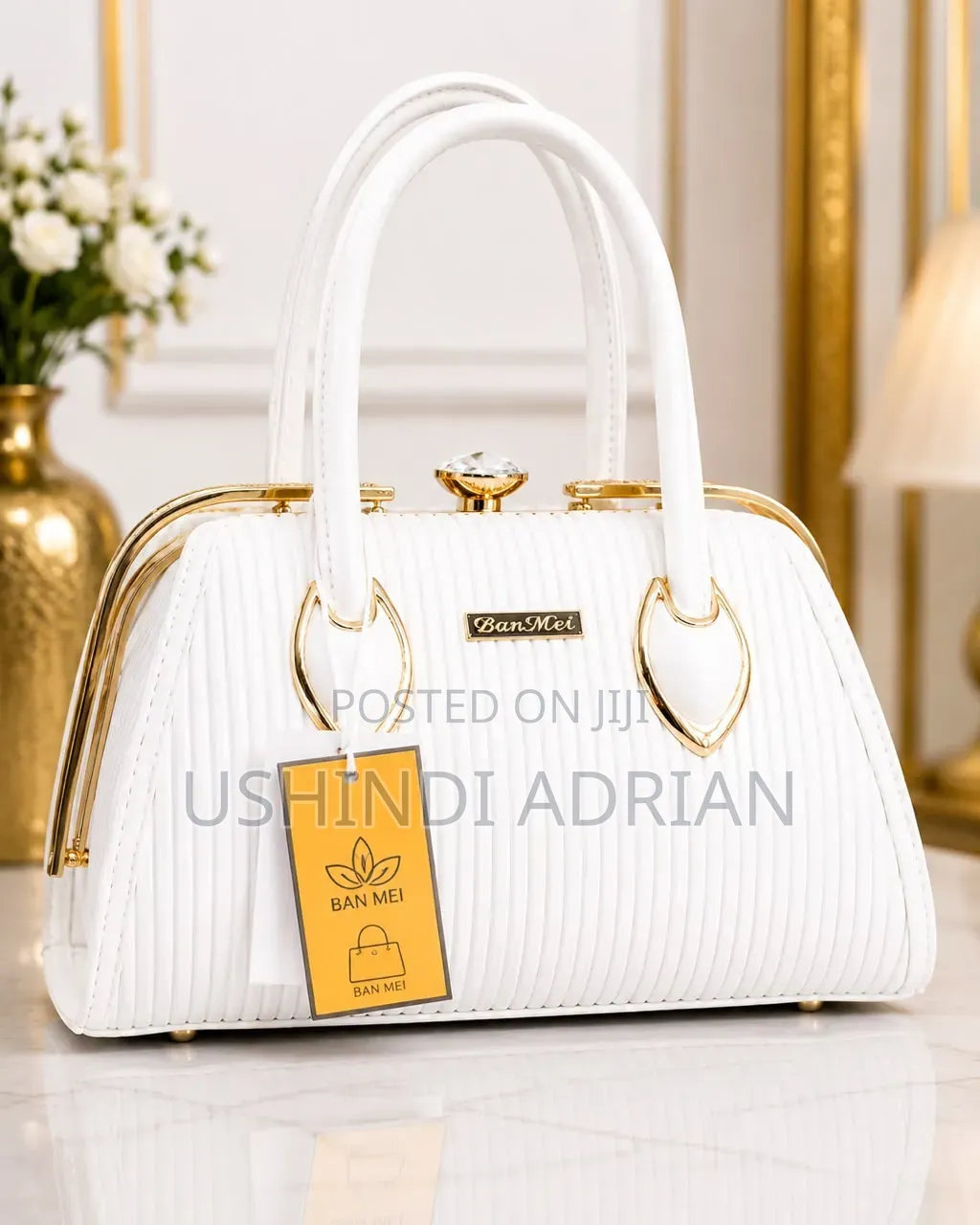 premium Ladies Handbagprice: 50,000/= Tu!