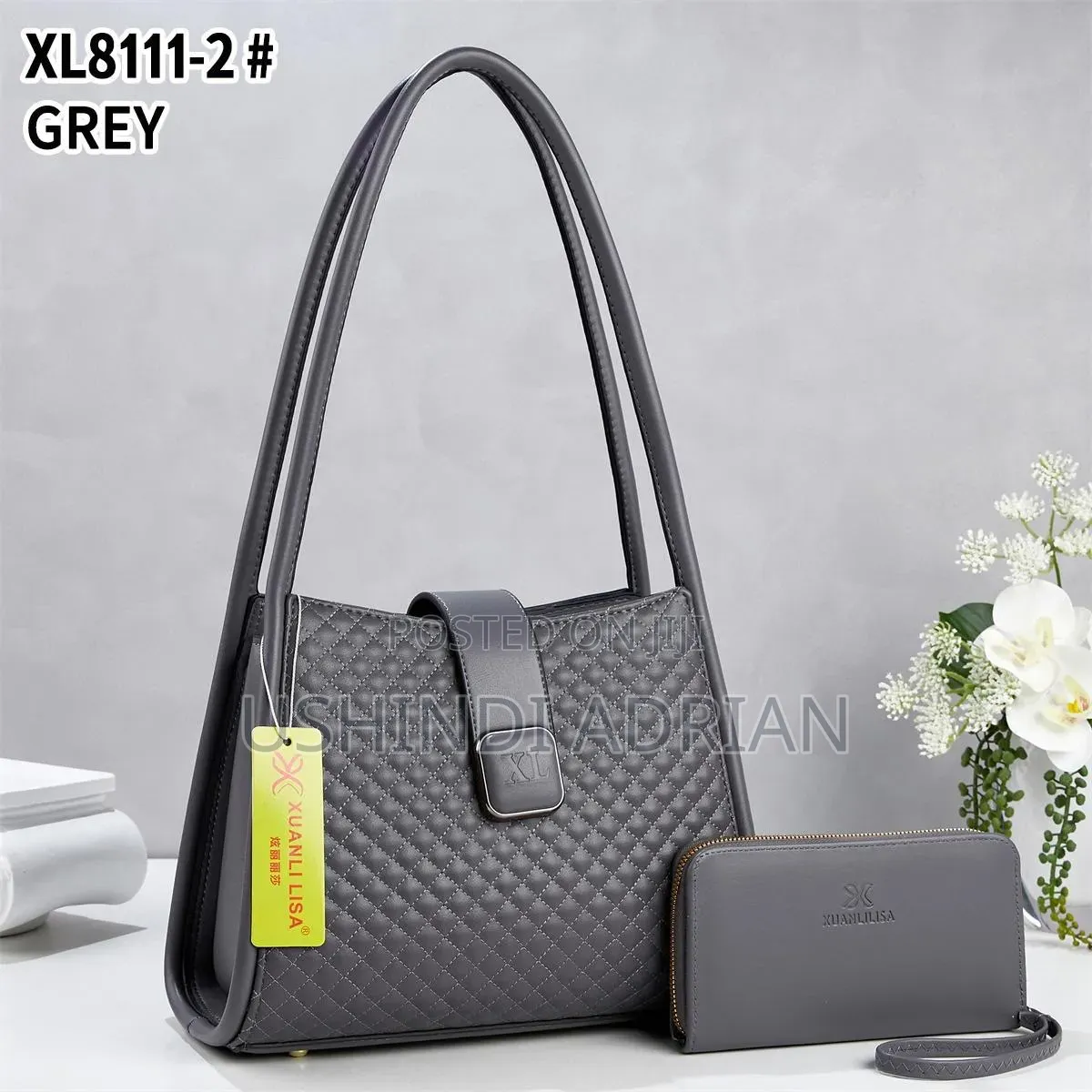 elegant Fashion Handbagbei: 50,000/= Tu!