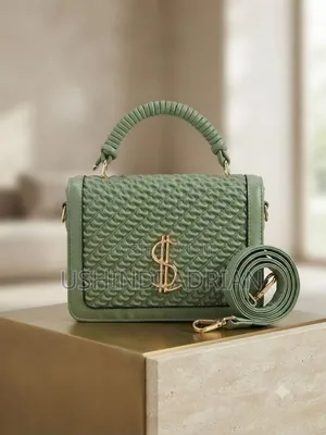 luxe Ladies Bagbei: 50,000/= Tu!