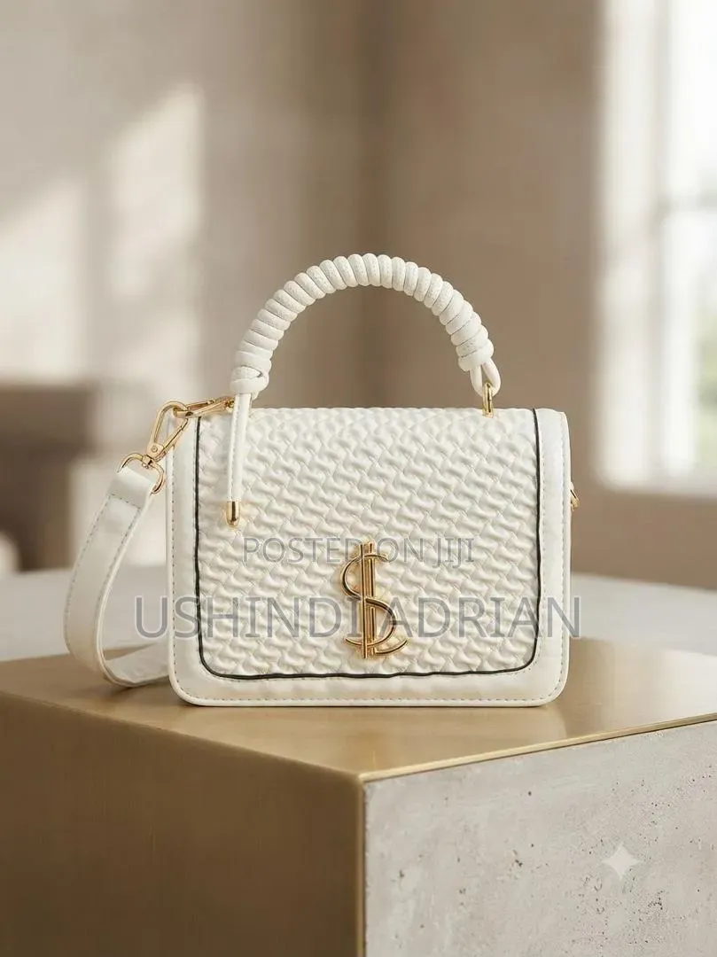 luxe Ladies Bagbei: 50,000/= Tu!