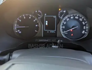 Toyota Land Cruiser Prado 2.7 2023 Pearl