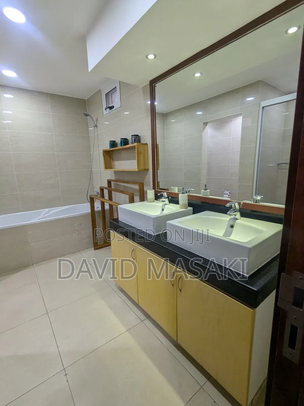 Furnished 4bdrm Apartment in Luxury Apartments, Oyster Bay for rent