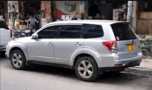 Subaru Forester 2012 White
