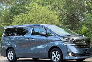 Toyota Alphard 2016 Blue