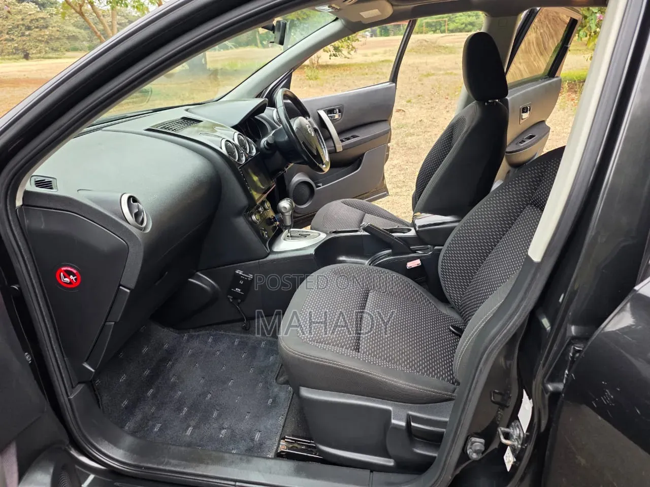 Nissan Dualis 2010 Black