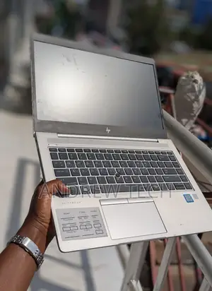 Laptop HP EliteBook 840 G5 8GB Intel Core i5 SSD 256GB