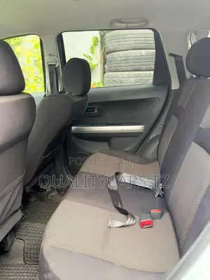 Toyota IST 2002 Silver