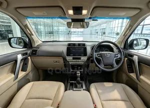 Toyota Land Cruiser Prado 2023 Black