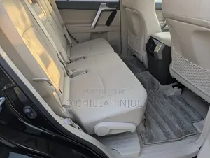 Toyota Land Cruiser Prado 2023 Black