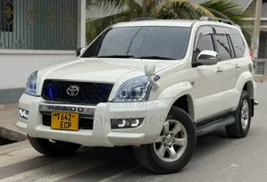 Toyota Land Cruiser Prado 2005 White