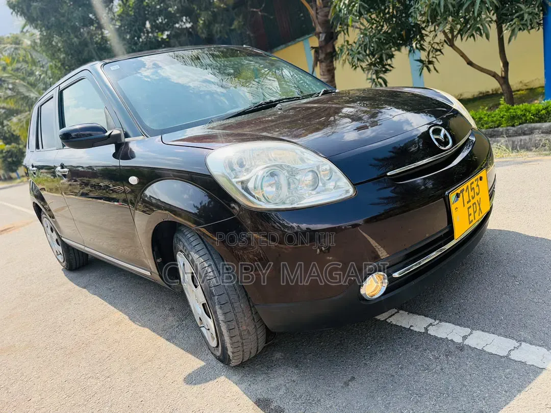 Mazda Verisa 2008 Black