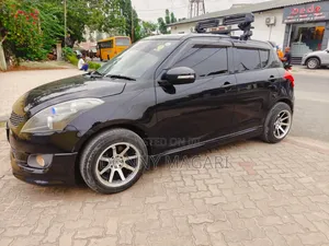 Suzuki Swift 2013 Black