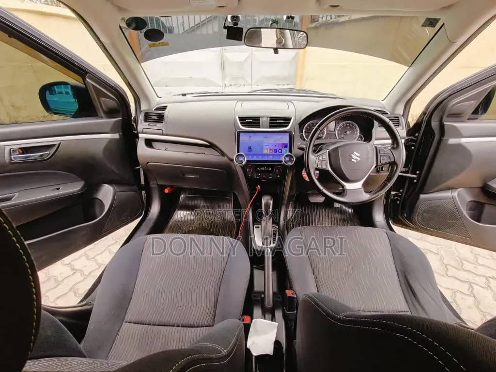 Suzuki Swift 2013 Black
