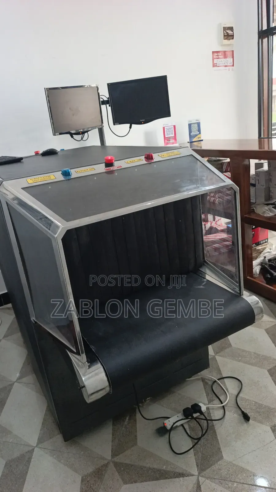 X-Ray Baggage Scanner for RENT