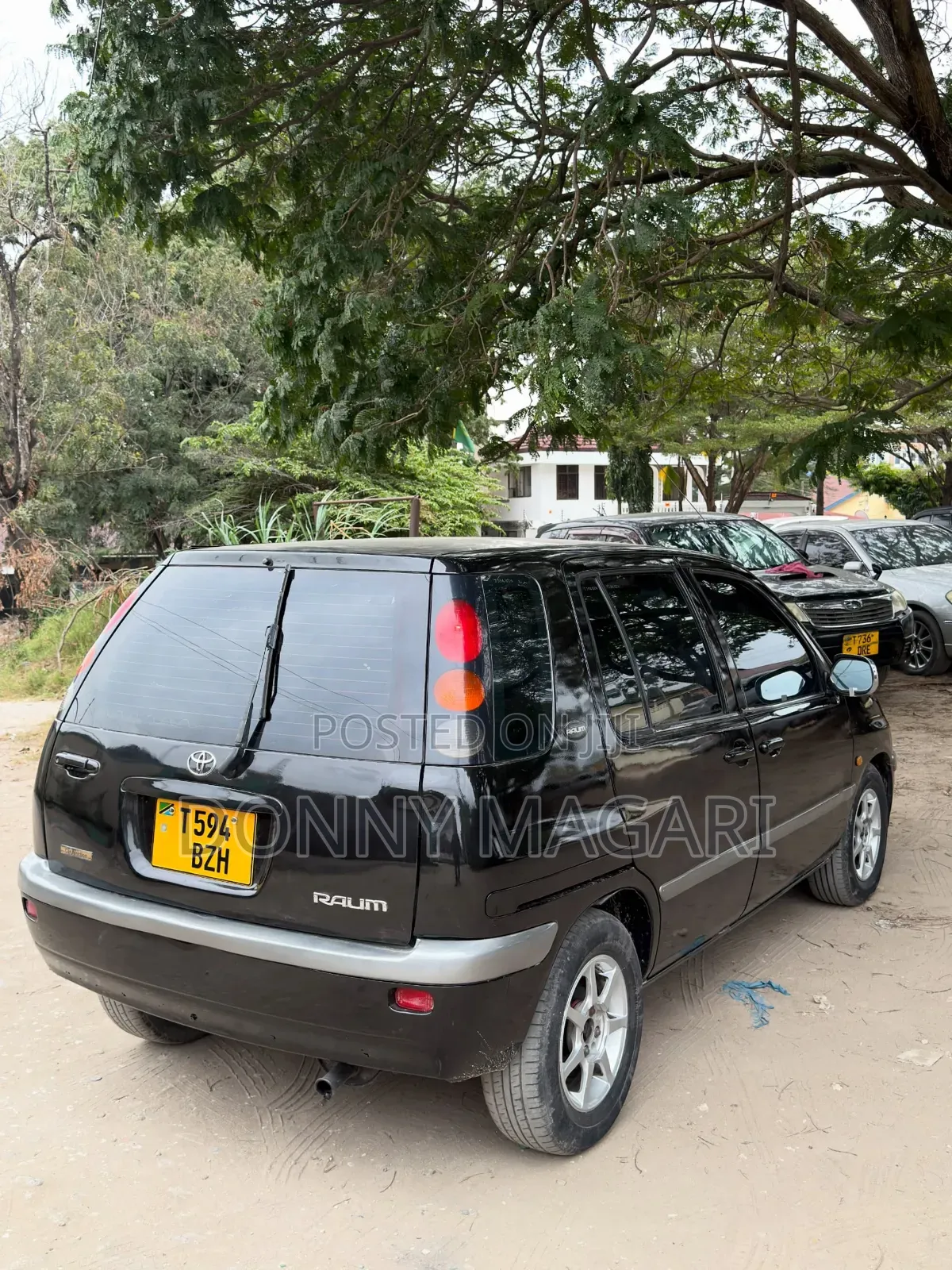 Toyota Raum 2005 Black