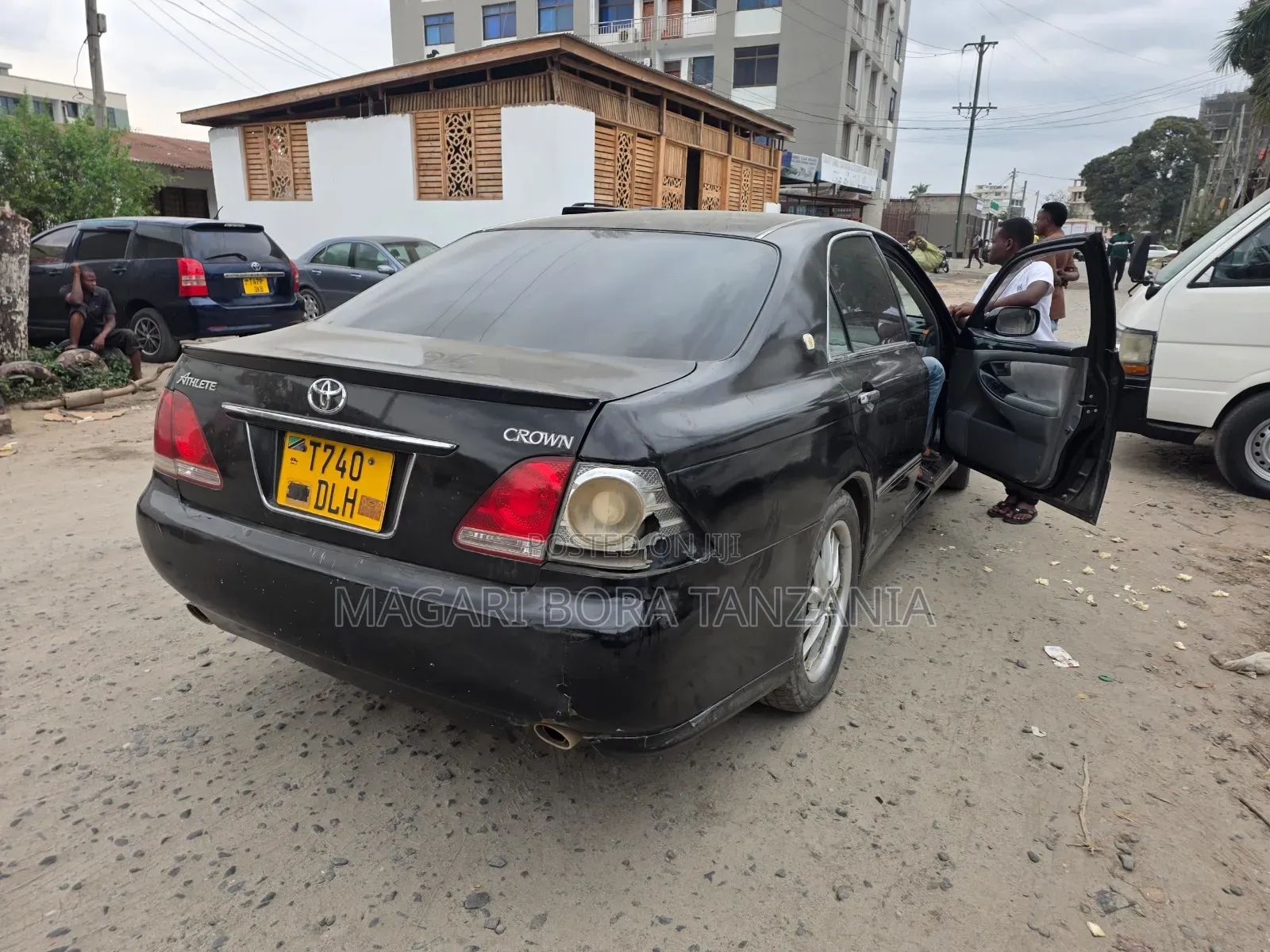 Toyota Crown Royale 2005 Black