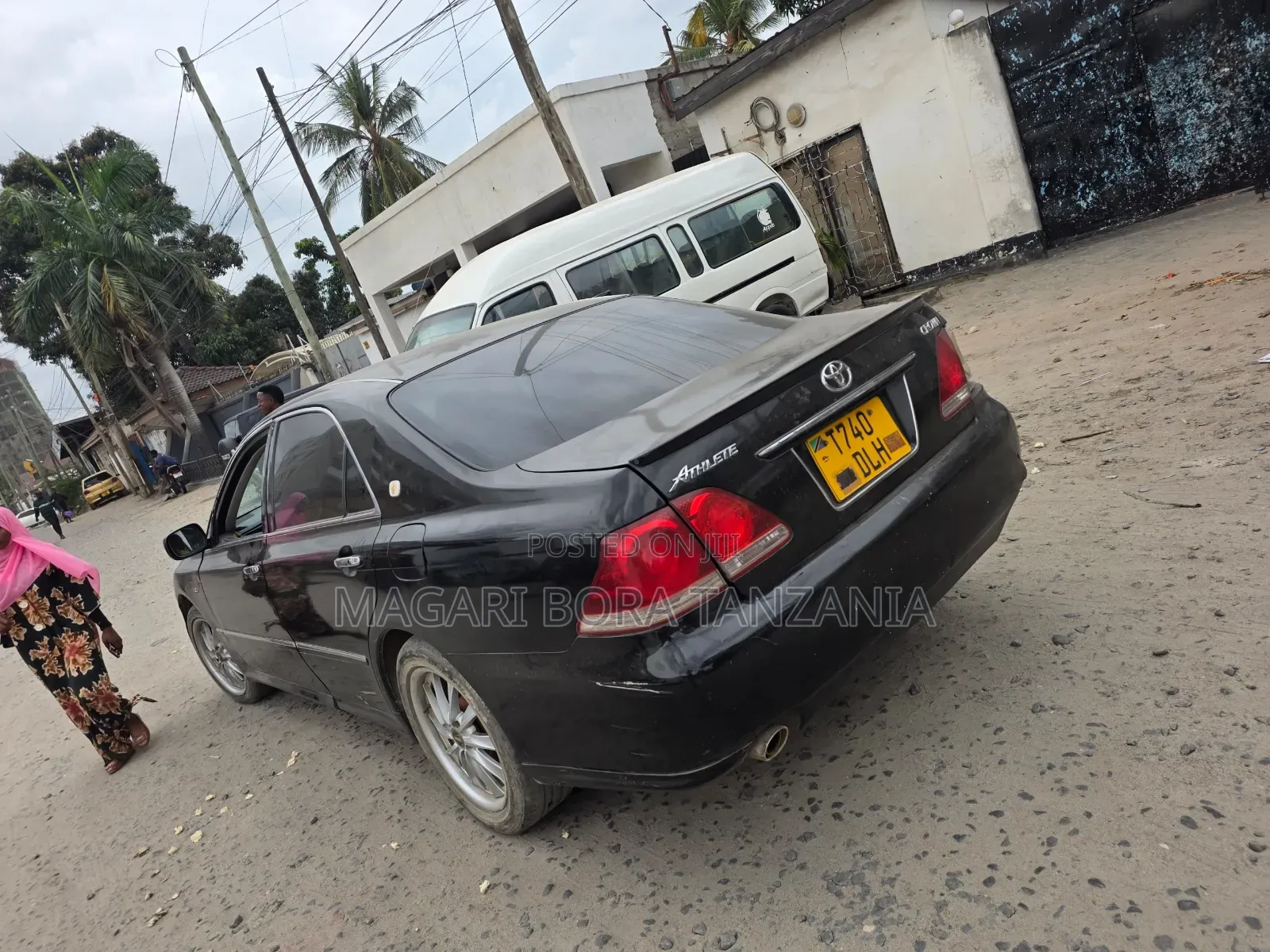 Toyota Crown Royale 2005 Black