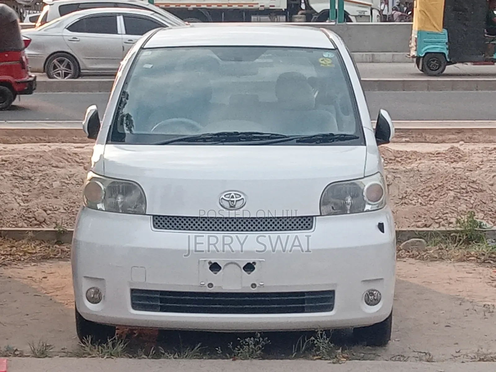 Toyota Porte 2008 White
