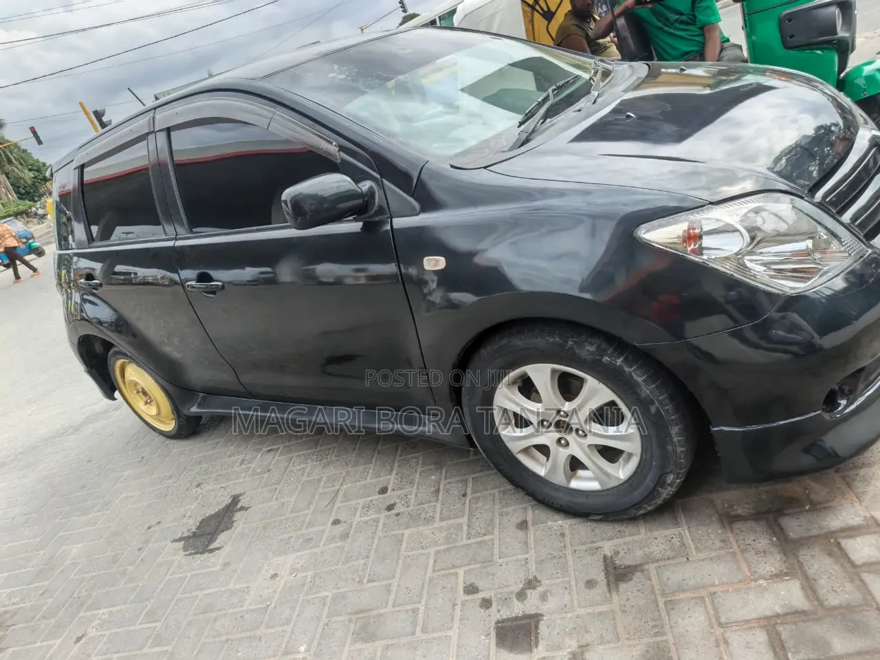 Toyota IST 2004 Black