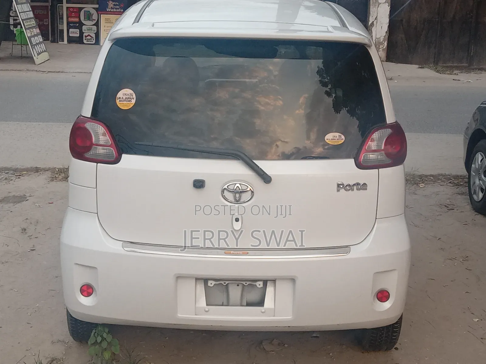 Toyota Porte 2008 White