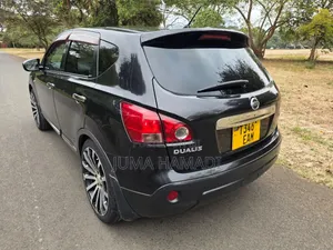 Nissan Dualis 2010 Black