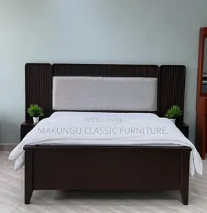 Simple Bed Size 5/6 It's Hard Wood Material
