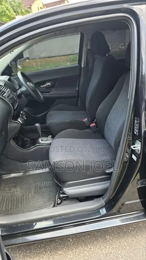 Toyota IST 2007 Black