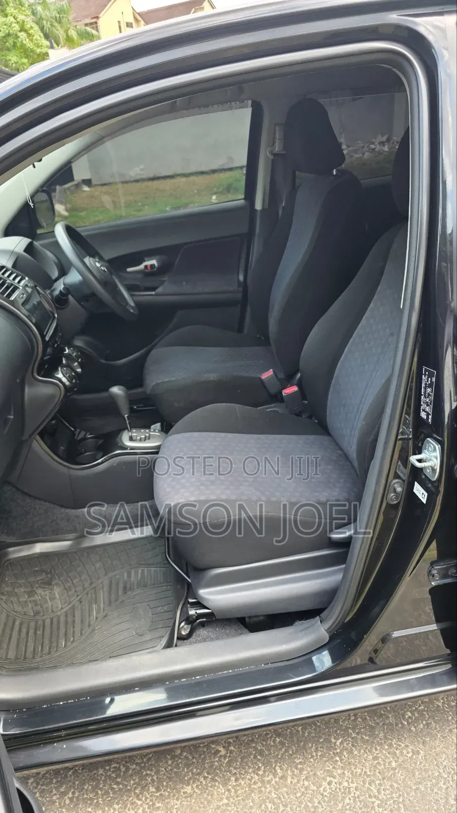 Toyota IST 2007 Black