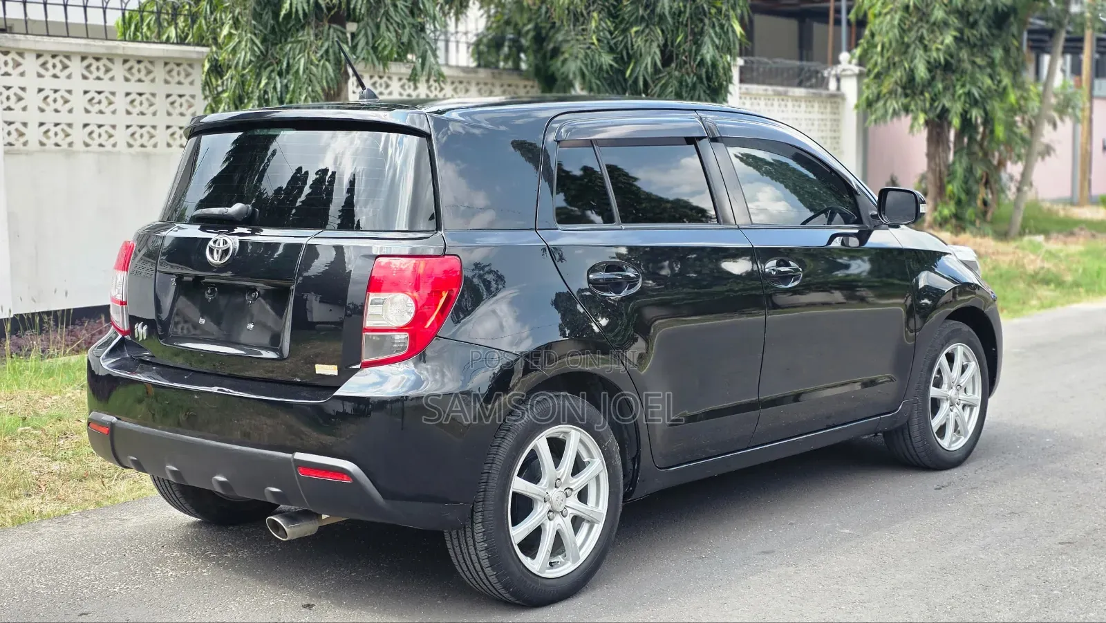 Toyota IST 2007 Black