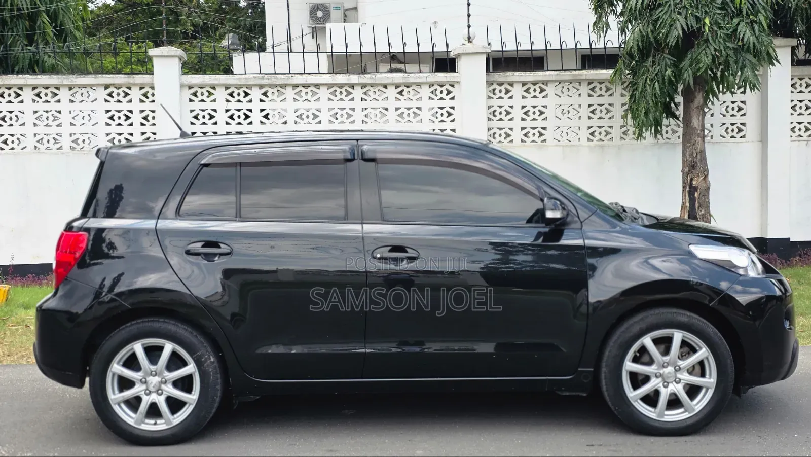 Toyota IST 2007 Black