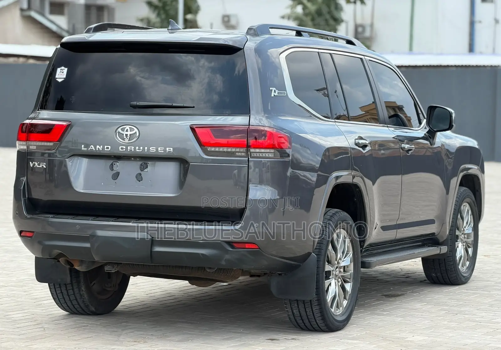 Toyota Land Cruiser 2024 Gray