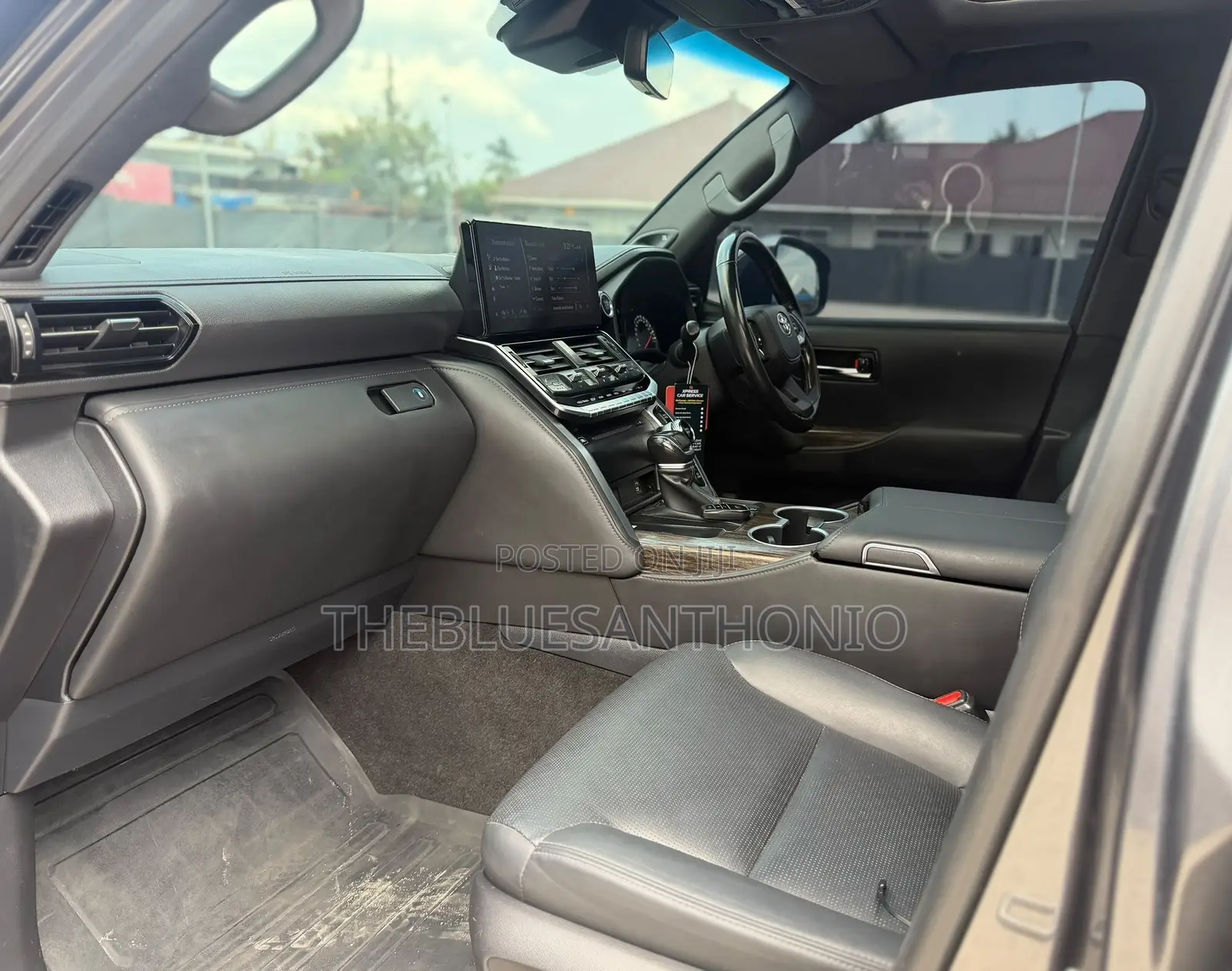 Toyota Land Cruiser 2024 Gray