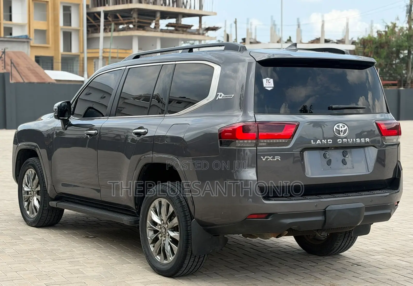 Toyota Land Cruiser 2024 Gray