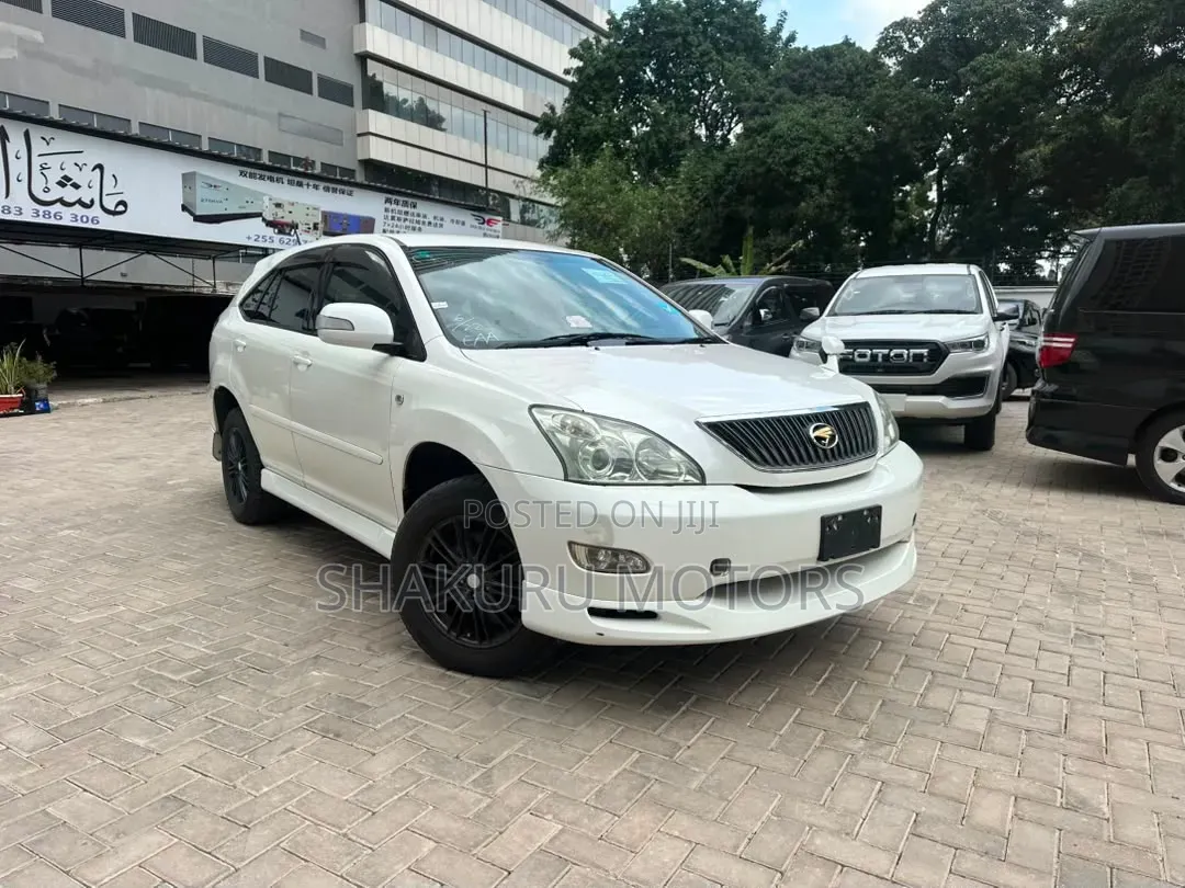 Toyota Harrier 2006 White