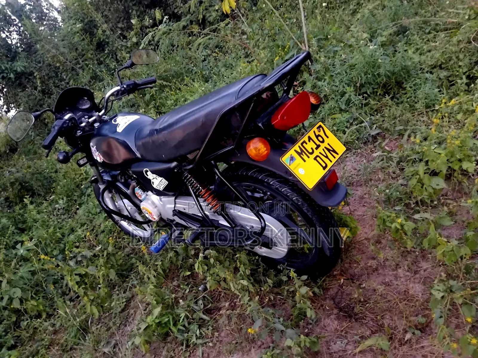 Bajaj Boxer X125 2024 Black