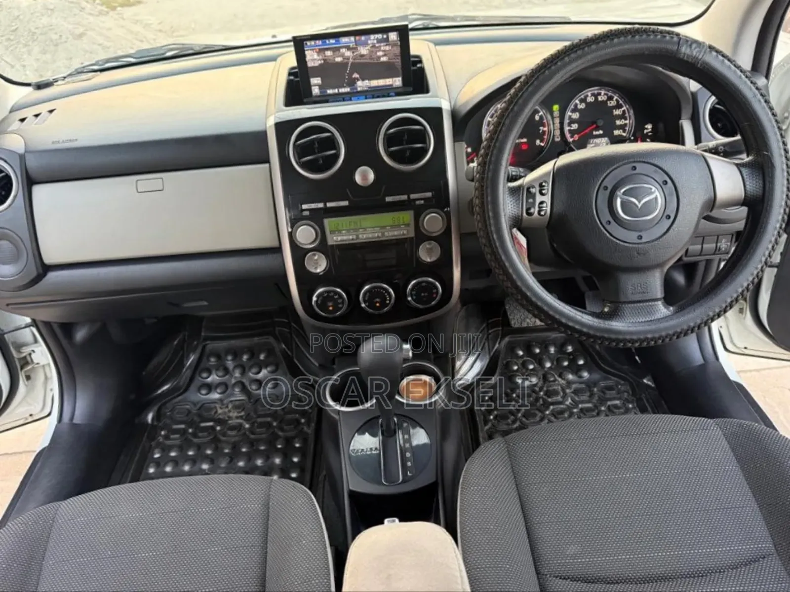 Mazda Verisa 2007 White