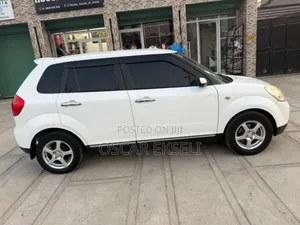 Mazda Verisa 2007 White